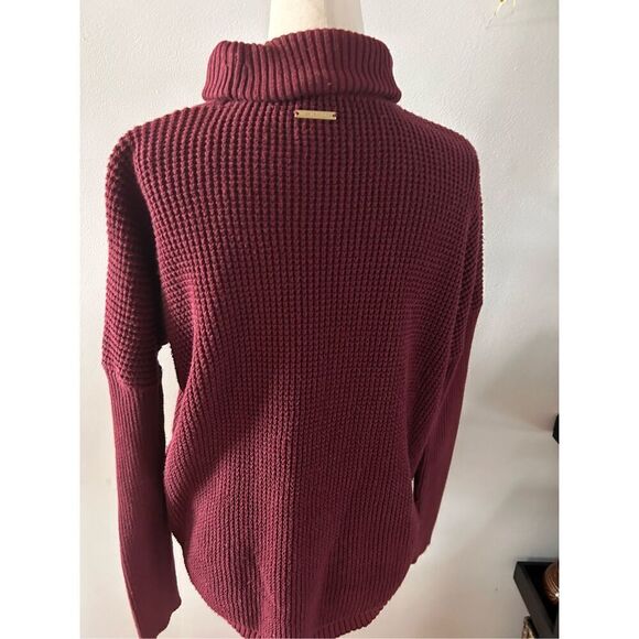 Michael Kors red sweater oversized turtle neck size small - Picture 3 of 6